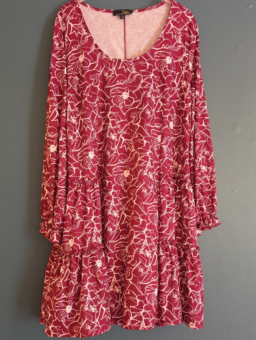 Women’s Red Floral Tiered Long-Sleeve Dress